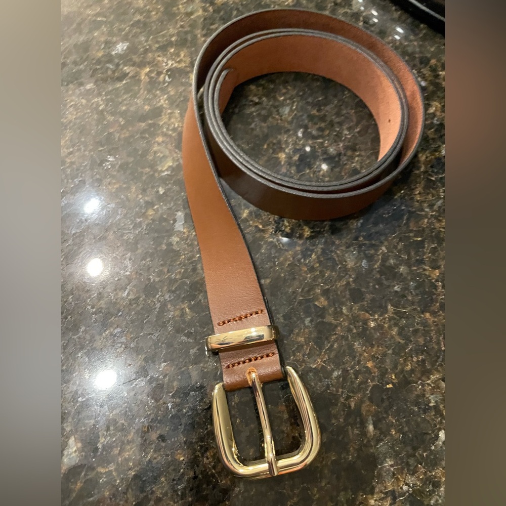 H&M Brown Leather Belt with Gold Buckle – Size XL (NWOT)